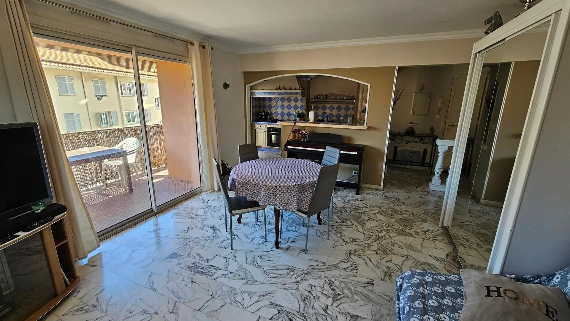 Apartment Au Calme Et 2 Pas De La Mer Nice